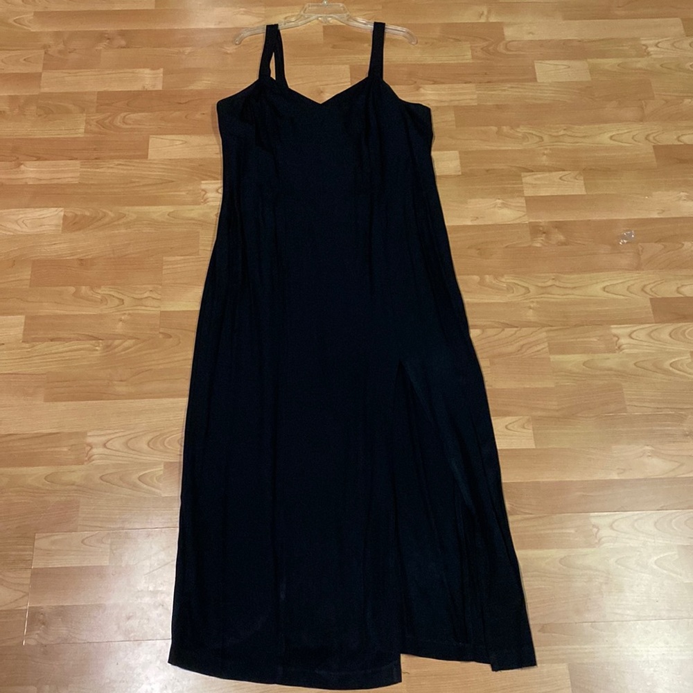 Betsy & Adam Black Slit Leg Evening Gown